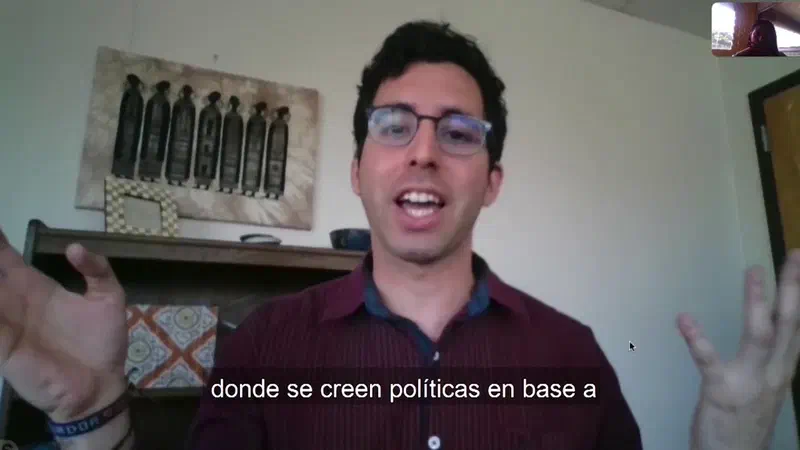 Marco Faytong durante la entrevista de Ecuavisa.